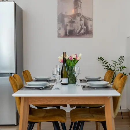 Antica No.3 Apartment *